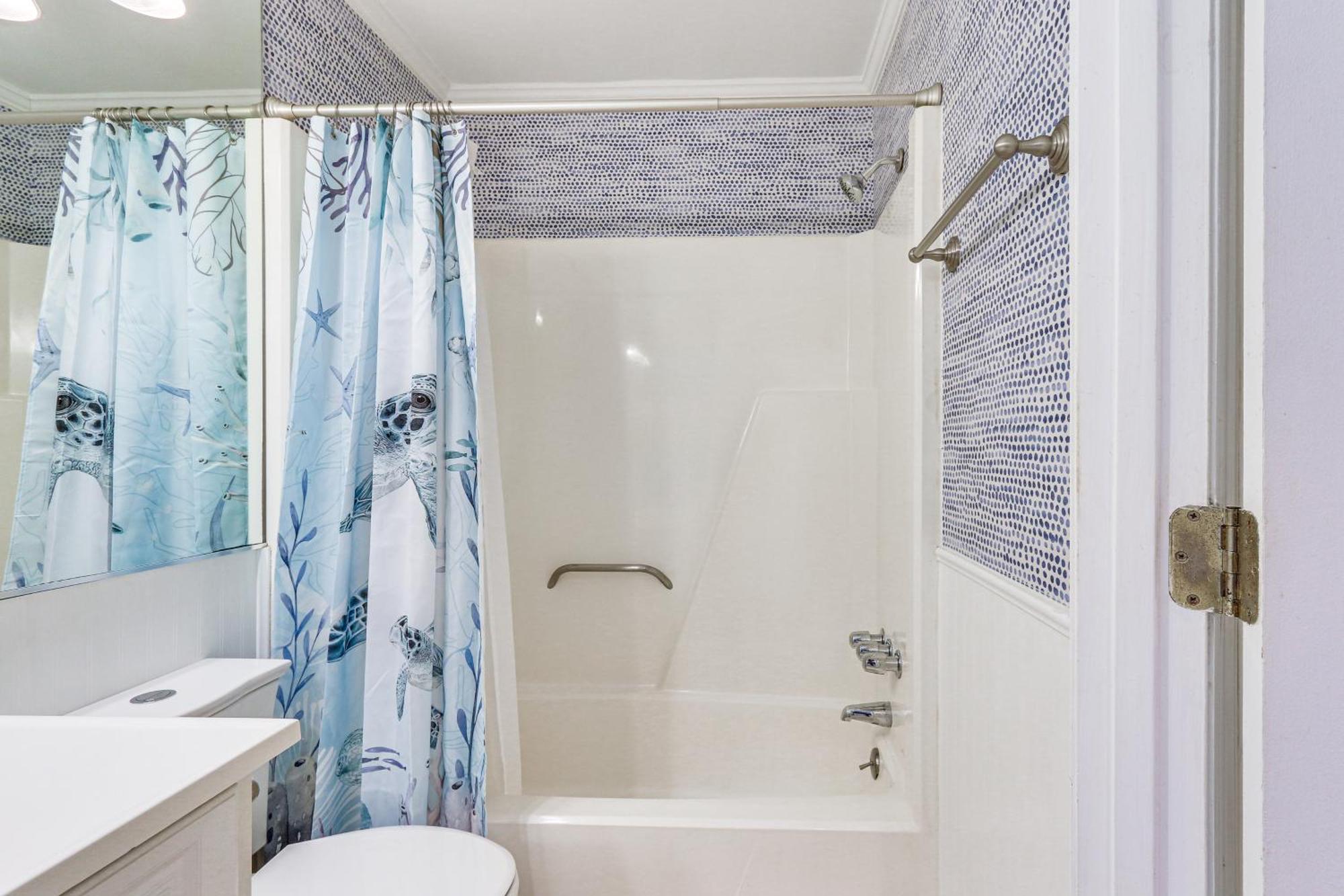 Coastal Condo With Pool And Direct Beach Access! Hilton Head Island Exterior photo